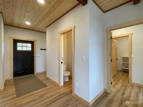 682 Lakeview Dr, Sequim, WA 98382 photo 17