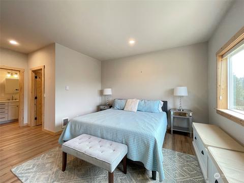 682 Lakeview Dr, Sequim, WA 98382 photo 23