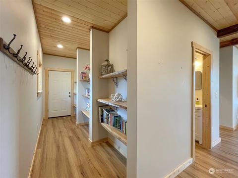 682 Lakeview Dr, Sequim, WA 98382 photo 6