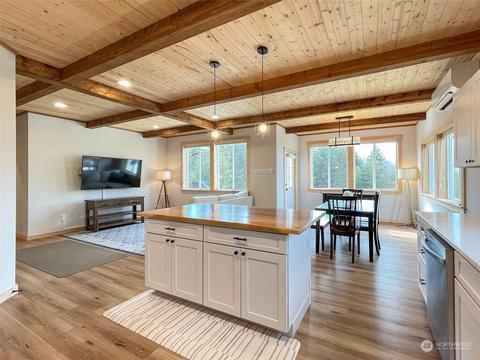 682 Lakeview Dr, Sequim, WA 98382 photo 16