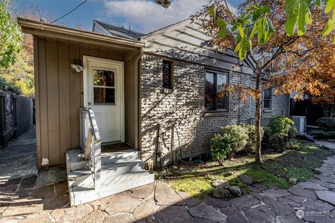 2617 Broadway E, Seattle, WA 98102 photo 22
