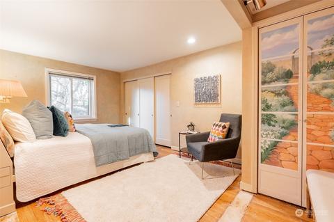 2617 Broadway E, Seattle, WA 98102 photo 13