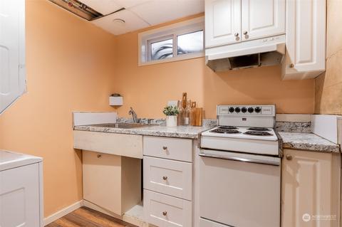 2617 Broadway E, Seattle, WA 98102 photo 20