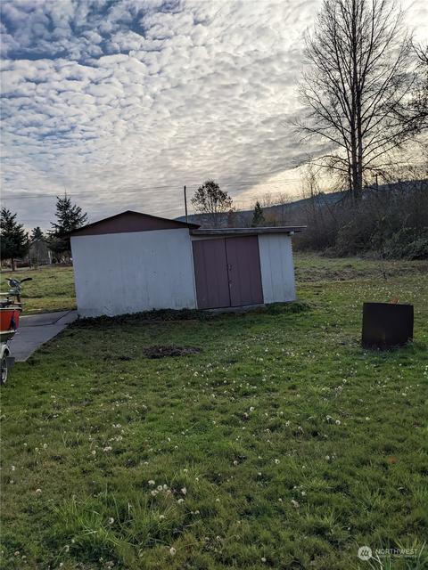 611 Main St, Vader, WA 98593 photo 3