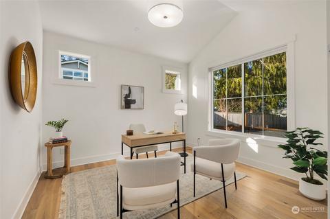 1008 Walnut St, Edmonds, WA 98020 photo 3