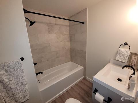 1246 Pioneer St, Enumclaw, WA 98022 photo 18