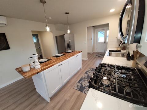 1246 Pioneer St, Enumclaw, WA 98022 photo 13