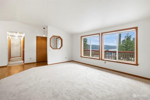 271 E Madrona Pkwy, Grapeview, WA 98546 photo 9