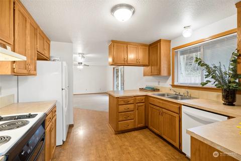 271 E Madrona Pkwy, Grapeview, WA 98546 photo 14