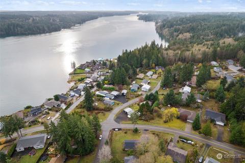271 E Madrona Pkwy, Grapeview, WA 98546 photo 4