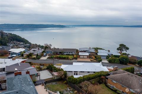 4220 SW 109th St, Seattle, WA 98146
