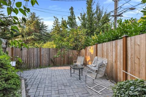1009 Summit Ave E, Seattle, WA 98102 photo 36