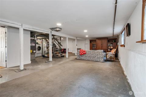 1009 Summit Ave E, Seattle, WA 98102 photo 24