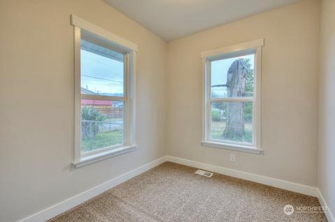 608 Deeded Ln SW, Orting, WA 98360 photo 15