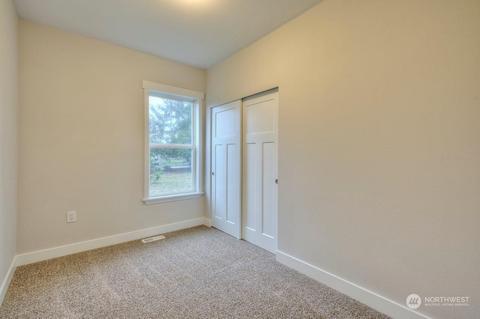 608 Deeded Ln SW, Orting, WA 98360 photo 14