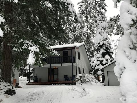 62216 Willow Tree Way E, Greenwater, WA 98022 photo 1