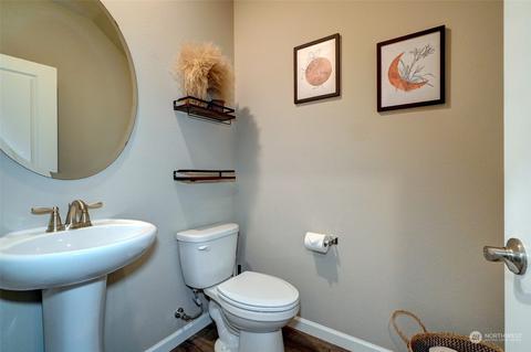 510 Carrie Dr E, Enumclaw, WA 98022 photo 7