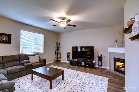 510 Carrie Dr E, Enumclaw, WA 98022 photo 8