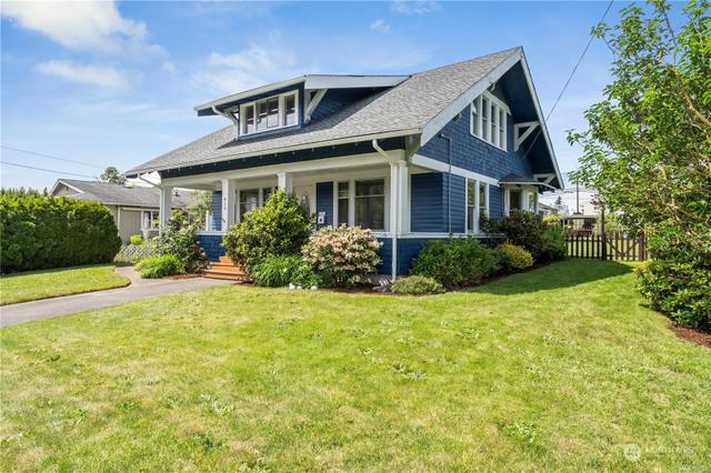 415 E Front St, Lynden, WA 98264