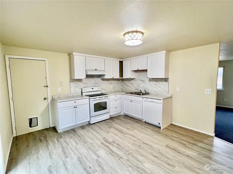1428 E 55th St, Tacoma, WA 98404 photo 5