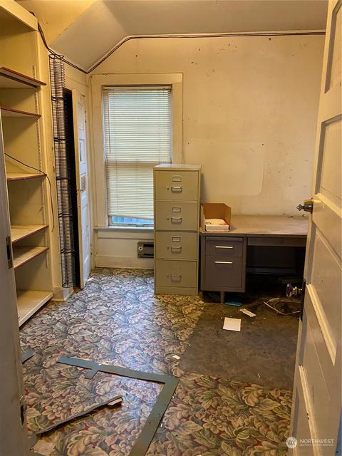 2232 Baker Ave, Everett, WA 98201 photo 3