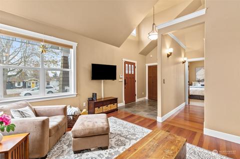 1024 Wetmore Ave, Everett, WA 98201 photo 4