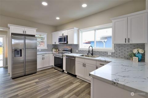 2711 Victor Pl, Everett, WA 98201 photo 16