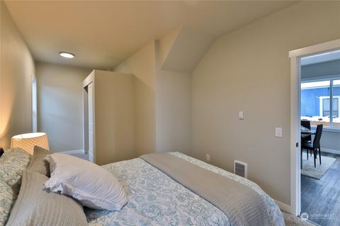 2711 Victor Pl, Everett, WA 98201 photo 12