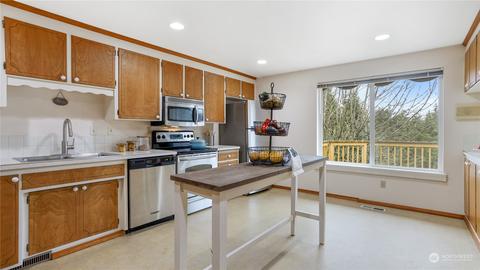 1013 E Maclyn St, Kent, WA 98030 photo 11