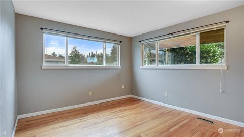 1013 E Maclyn St, Kent, WA 98030 photo 18