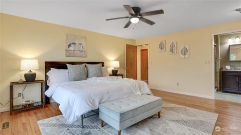 1013 E Maclyn St, Kent, WA 98030 photo 13