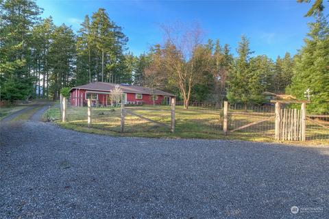 75 Golf Estates Rd, Eastsound, WA 98245 photo 3