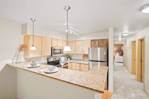 10709 Valley View Rd #B302, Bothell, WA 98011 photo 7