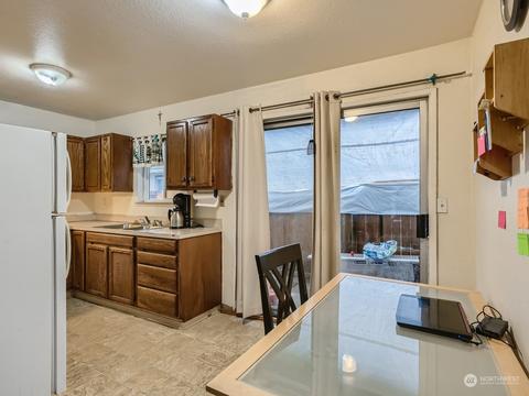 1809 E Wright Ave, Tacoma, WA 98404 photo 6