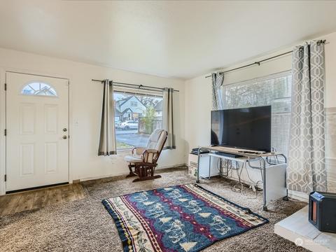 1809 E Wright Ave, Tacoma, WA 98404 photo 3
