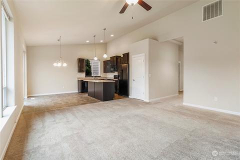 15609 Elm St E, Sumner, WA 98390 photo 8