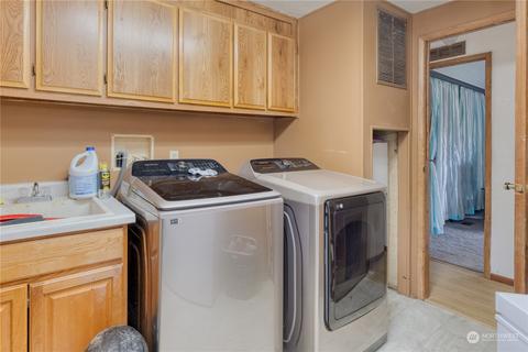 3520 235th St E, Spanaway, WA 98387 photo 24