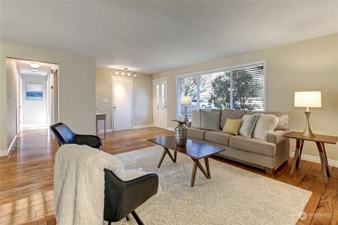 10 217th Pl SW, Bothell, WA 98021 photo 4