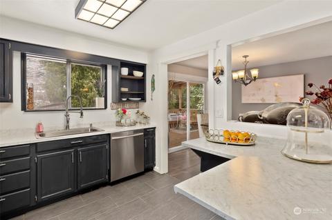 16510 1st Ave SE, Bothell, WA 98012 photo 13