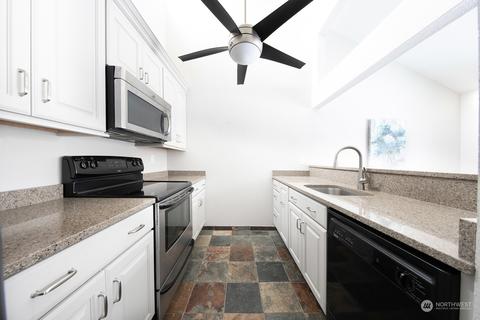 820 E Cady Rd #D204, Everett, WA 98203 photo 10