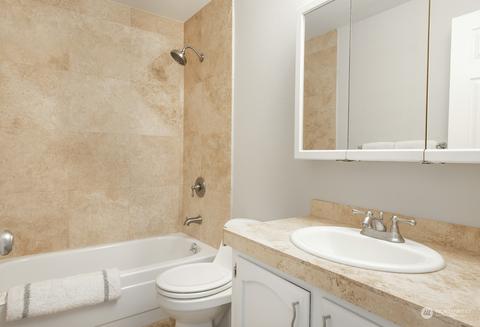 820 E Cady Rd #D204, Everett, WA 98203 photo 15