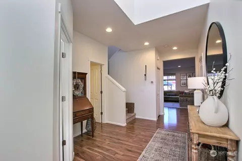 1006 Van Ogle Ln NW, Orting, WA 98360 photo 3