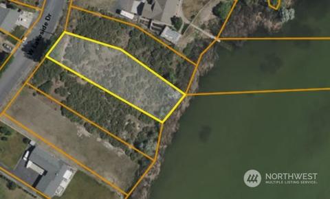 1515 W Lakeside Dr, Moses Lake, WA 98837