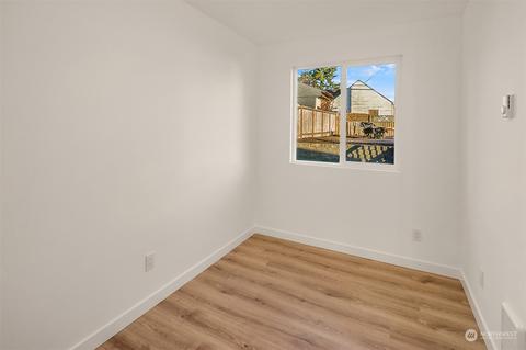 1215 Maple St, Everett, WA 98201 photo 15