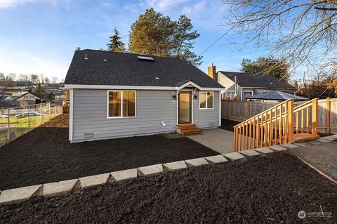 1215 Maple St, Everett, WA 98201 photo 19