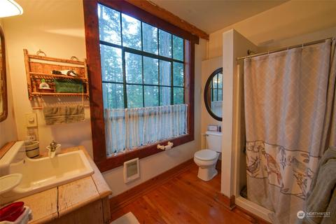 549 White Beach Rd, Eastsound, WA 98245 photo 8
