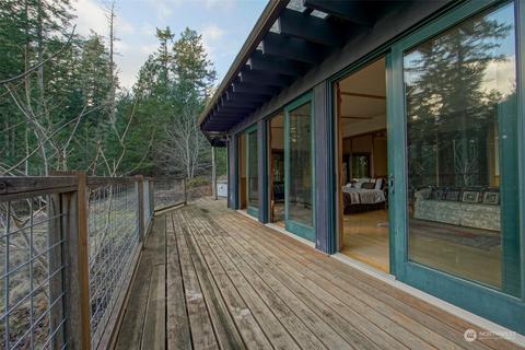 549 White Beach Rd, Eastsound, WA 98245 photo 16