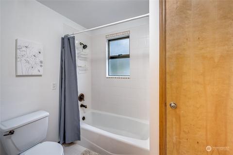 12829 NE 185th Ct, Bothell, WA 98011 photo 22