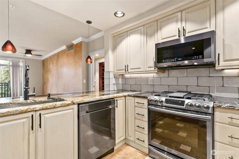 15408 Main St #306, Mill Creek, WA 98012 photo 13