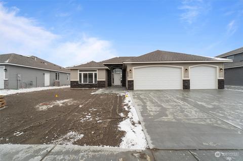 8609 Silver Mound Dr, Pasco, WA 99301